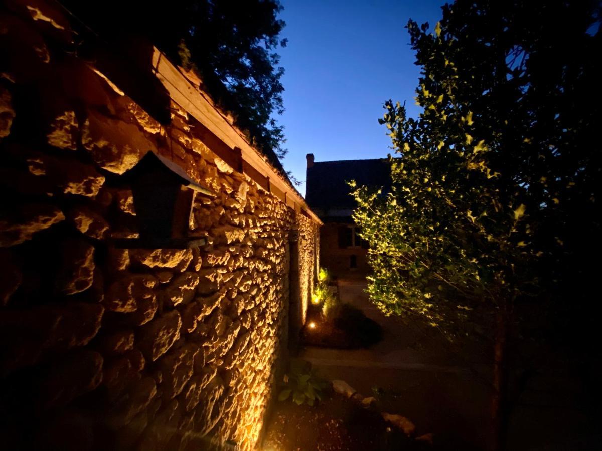 Domaine De Cazal - Chambres D'Hotes Avec Piscine Au Coeur De 26 Hectares De Nature Preservee Saint-Cyprien  Exteriör bild