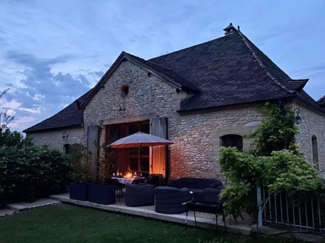 Domaine De Cazal - Chambres D'Hotes Avec Piscine Au Coeur De 26 Hectares De Nature Preservee Saint-Cyprien  Exteriör bild